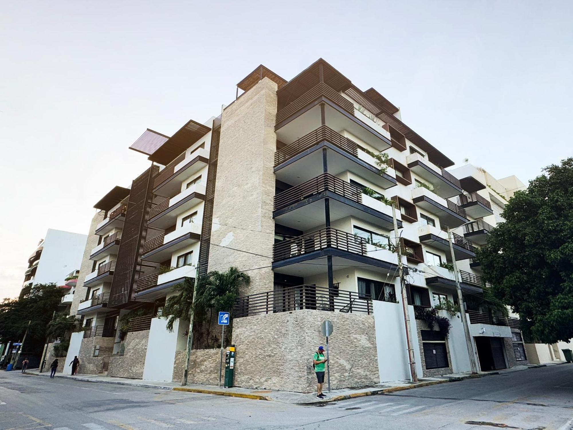 Apartamento Modern 2-bedroom, 2-bath In The Heart Of Playa Del Carmen- Arenis