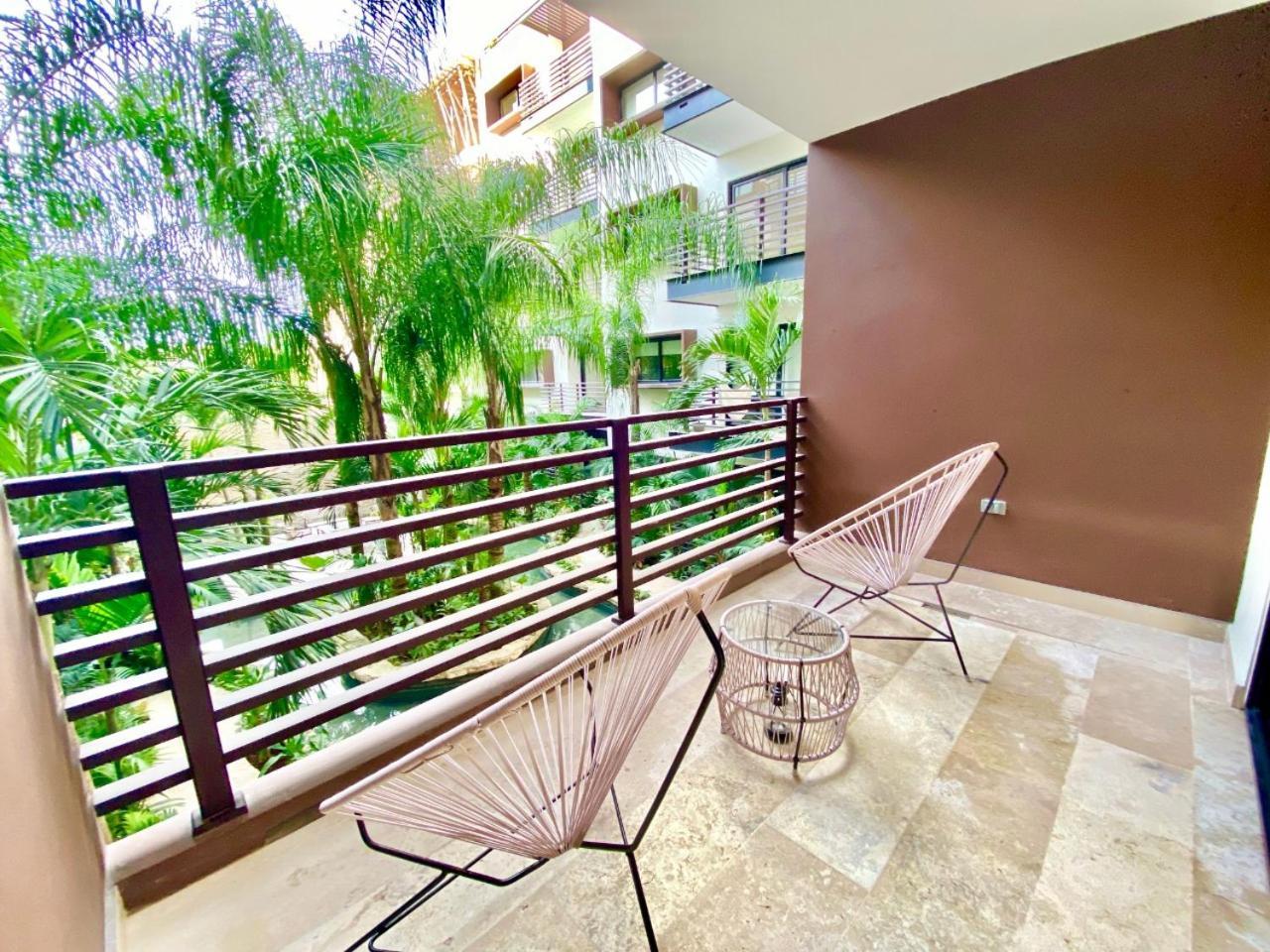 Modern 2-bedroom, 2-bath In The Heart Of Playa Del Carmen- Arenis * Playa del Carmen