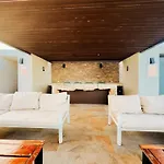 Modern 2-Bedroom, 2-Bath Apartment In The Heart Of Playa Del Carmen- Arenis Condos