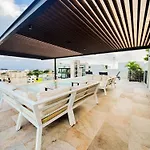 Modern 2-Bedroom, 2-Bath Apartment In The Heart Of Playa Del Carmen- Arenis Condos