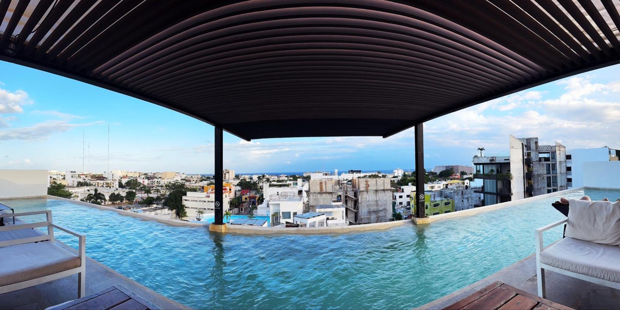 Modern 2-bedroom, 2-bath In The Heart Of Playa Del Carmen- Arenis * Playa del Carmen
