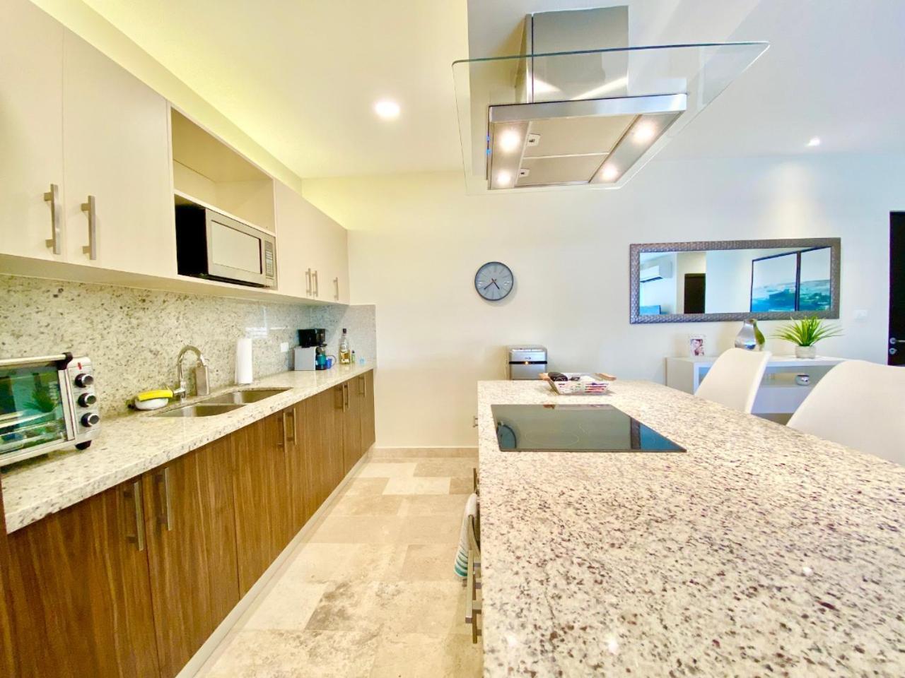 Apartamento Modern 2-bedroom, 2-bath In The Heart Of Playa Del Carmen- Arenis Playa del Carmen