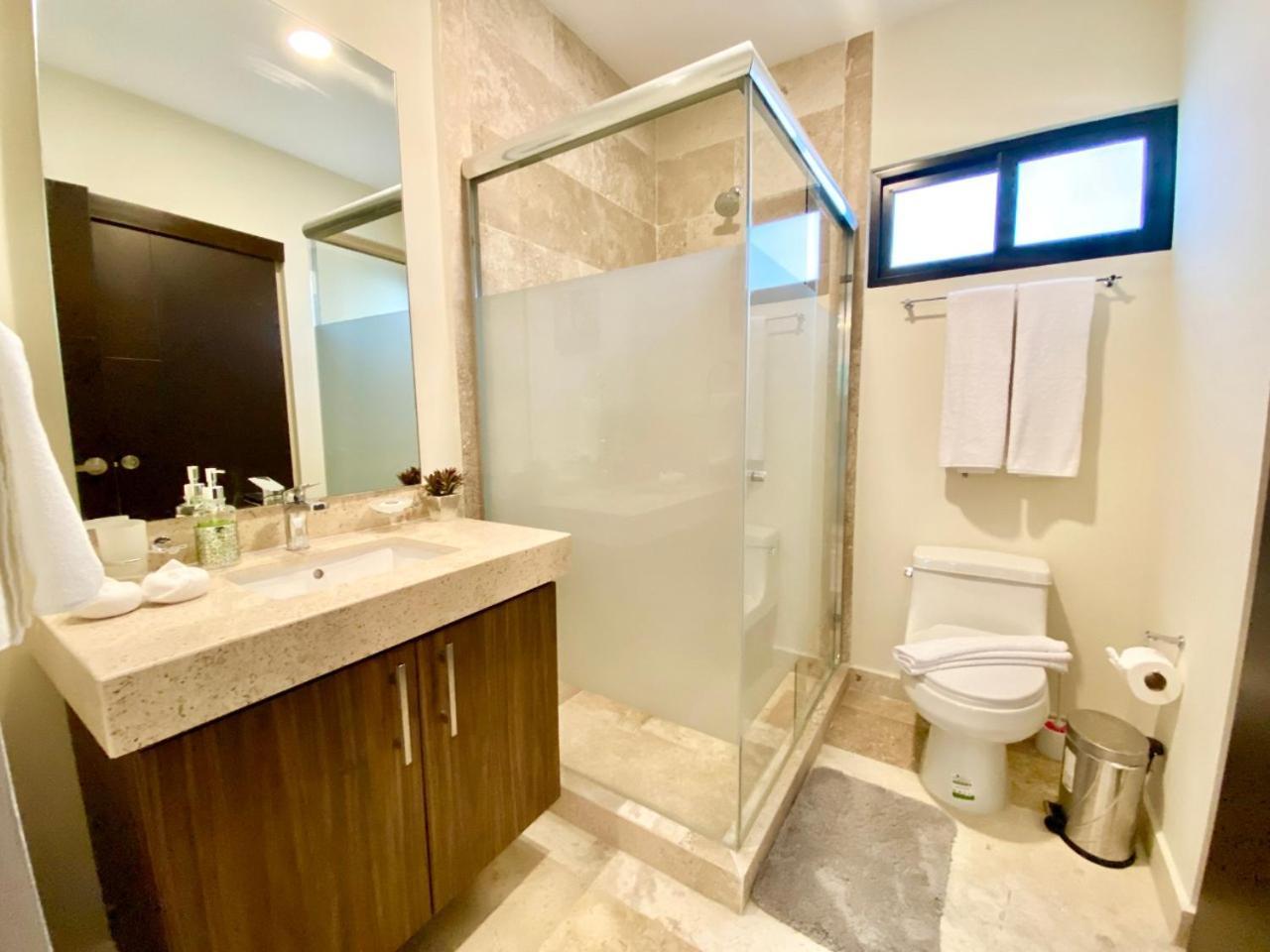 Apartamento Modern 2-bedroom, 2-bath In The Heart Of Playa Del Carmen- Arenis